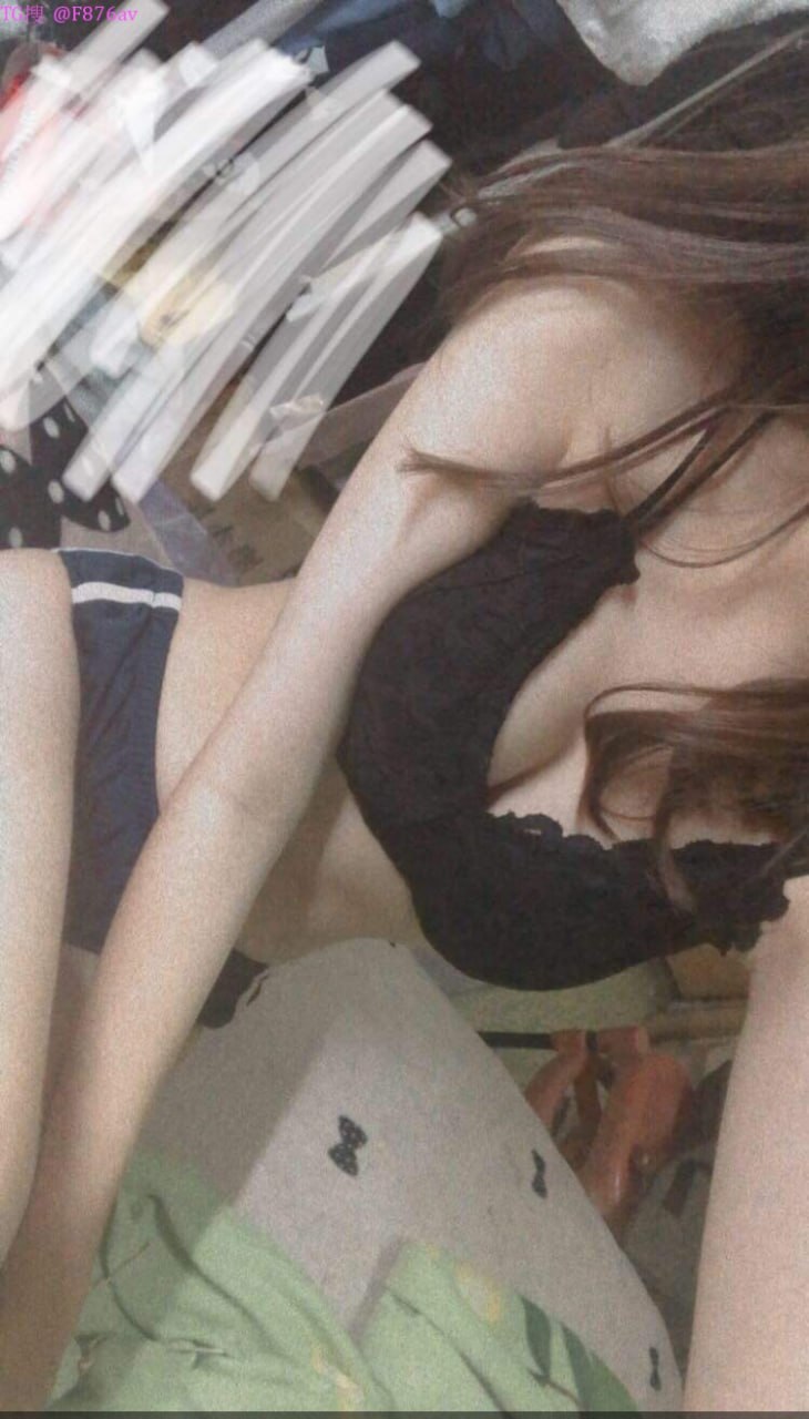 SSIS-283, SSIS-283 Lần đầu tiên Kaede Fua cong lưng? Cực khoái co giật Đường cong hình chữ S Cơ thể cao đẹp Khiêu dâm trêu chọc massage dầu